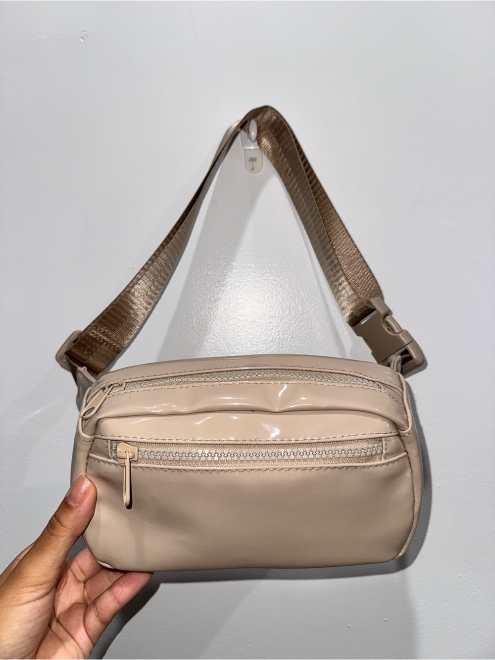 H&M Beige Crossbody Belt Bag